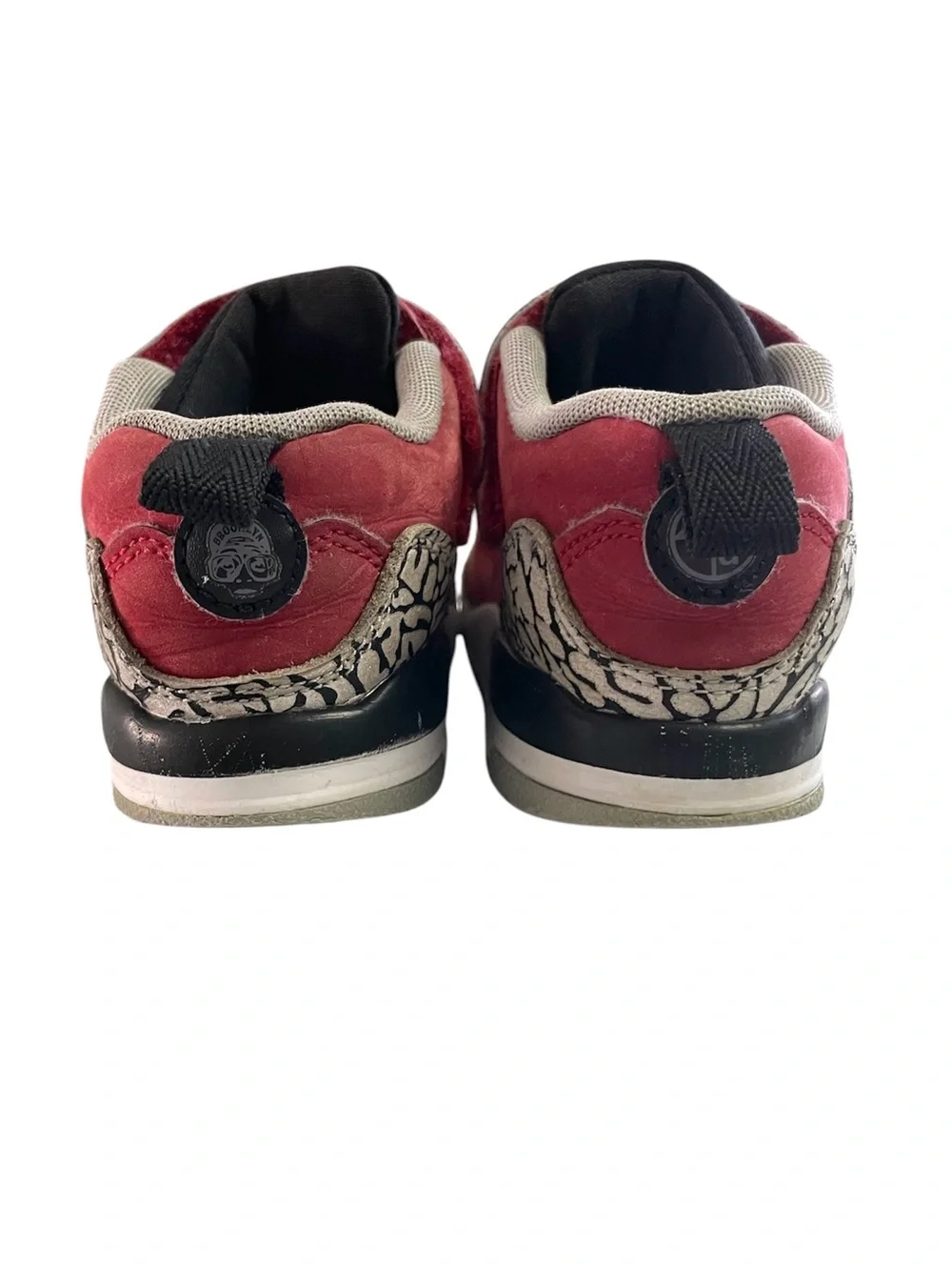 JORDAN Spizike Low Toro Gym Red Colorway Toddler Boy’s size 10